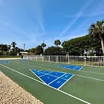 Pelican Walk 108